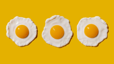 Photo of Can you melt eggs? Quora’s AI says “yes,” and Google is sharing the result