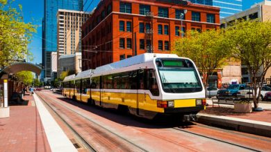 Photo of Seattle Transit Agency Doing the Two-Step to Get Federal Funds for Light Rail