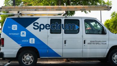 Photo of Vandals cut fiber-optic lines, causing outage for Spectrum Internet subscribers